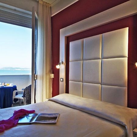 Alexandra Plaza Hotel 리치오네 외부 사진